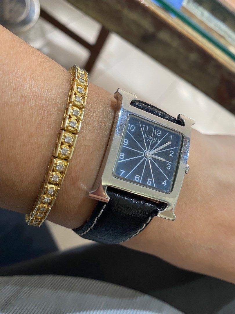 Hermes watch (Category: Luxury Watches) located in Butuan. Submitted by natalday (Listing ID 1259700111, Image 1). Description: quartz .