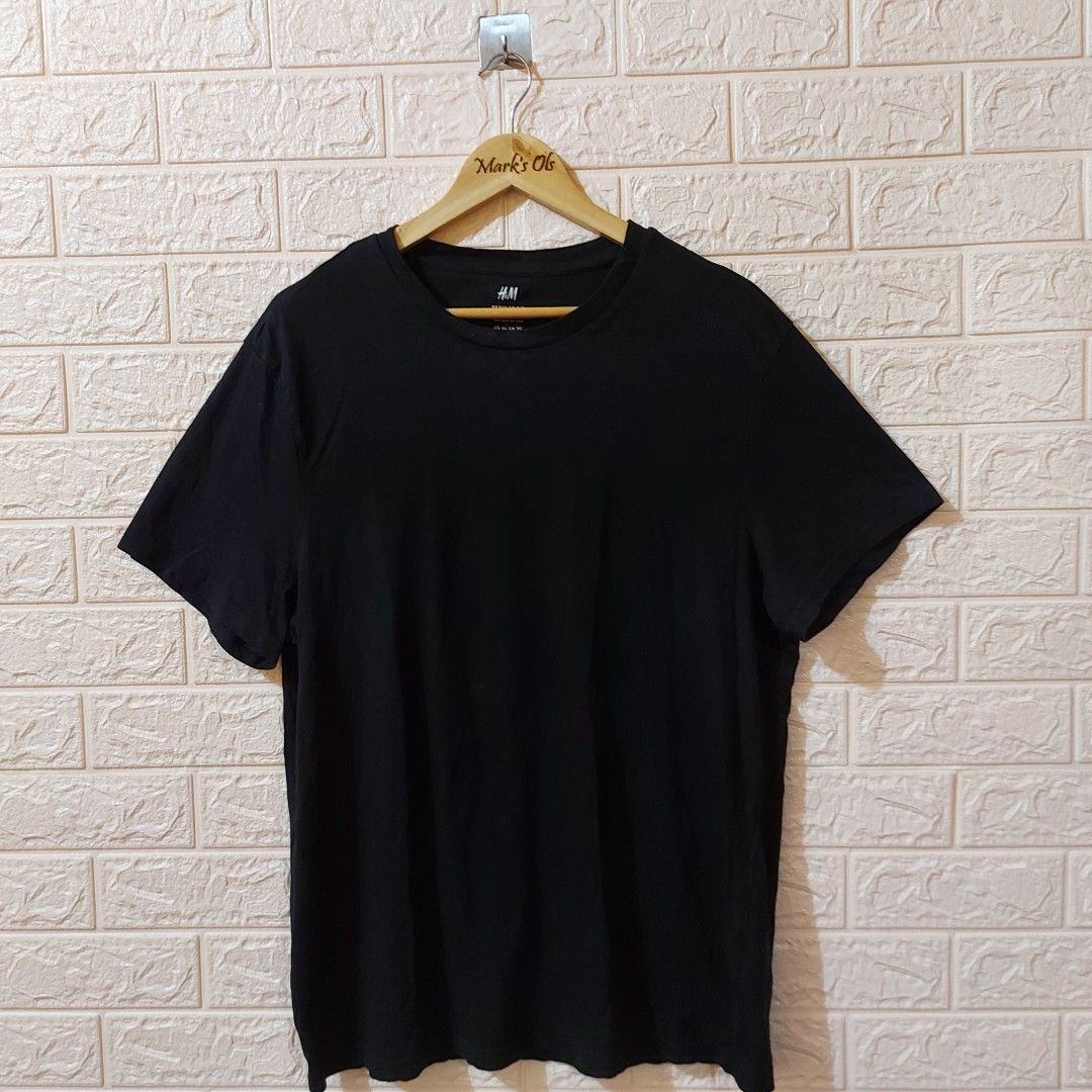 H M Plain Black Tshirt Men s Fashion Tops Sets Tshirts Polo