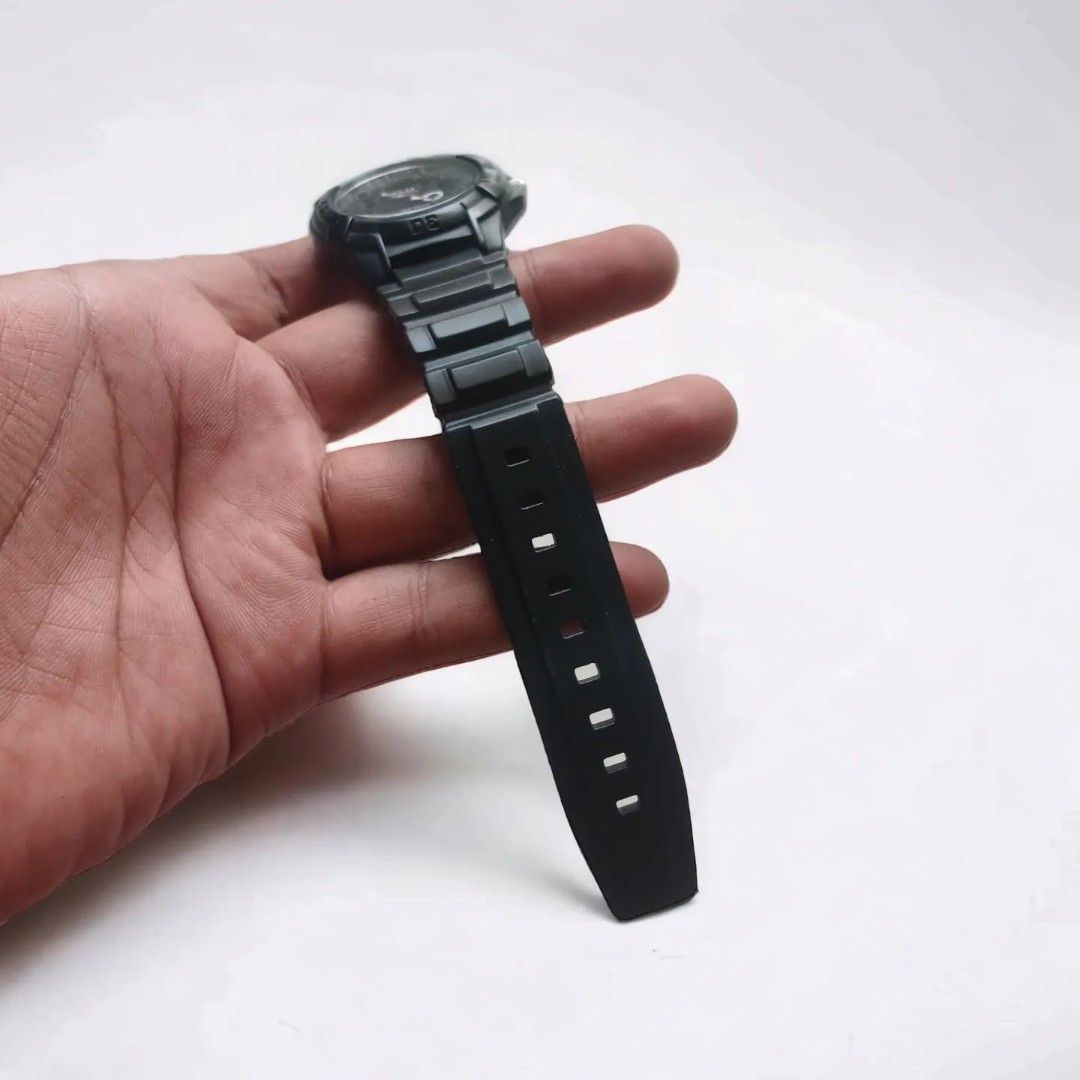 Jam discount q&q analog