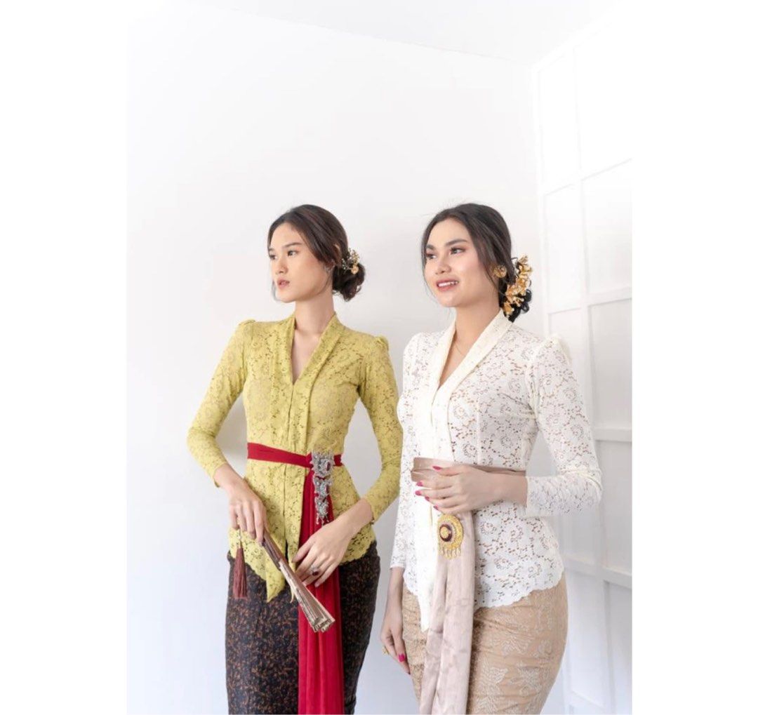 Kebaya Modern / Kebaya Bali / kebaya/ Kebaya Millenials/ Kebaya