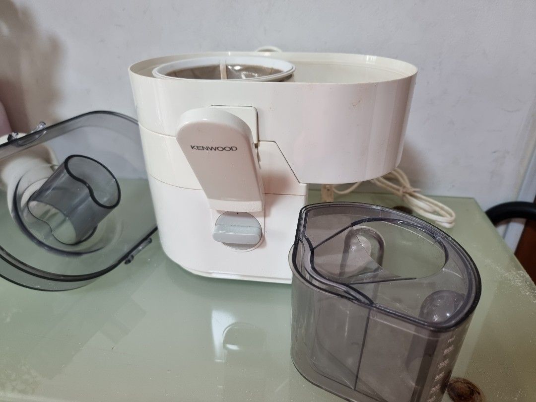 Kenwood JE500 centrifugal juice extractor, TV & Home Appliances