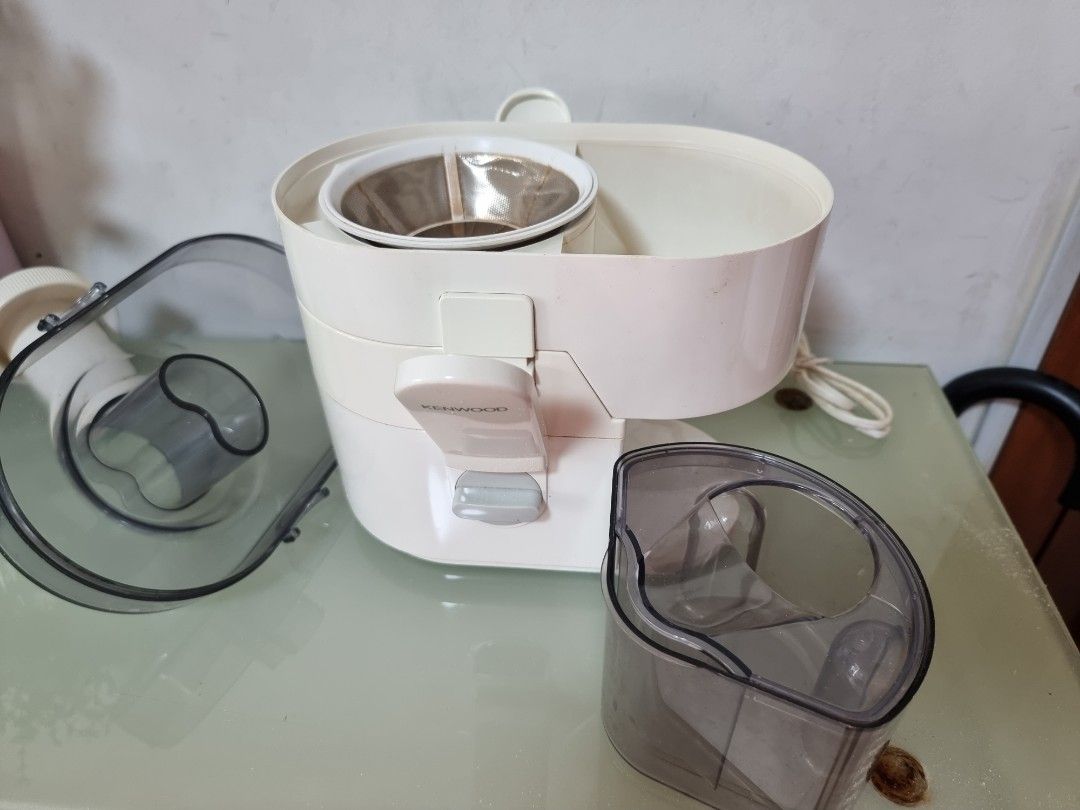 Kenwood JE500 centrifugal juice extractor, TV & Home Appliances, Kitchen Appliances, Juicers
