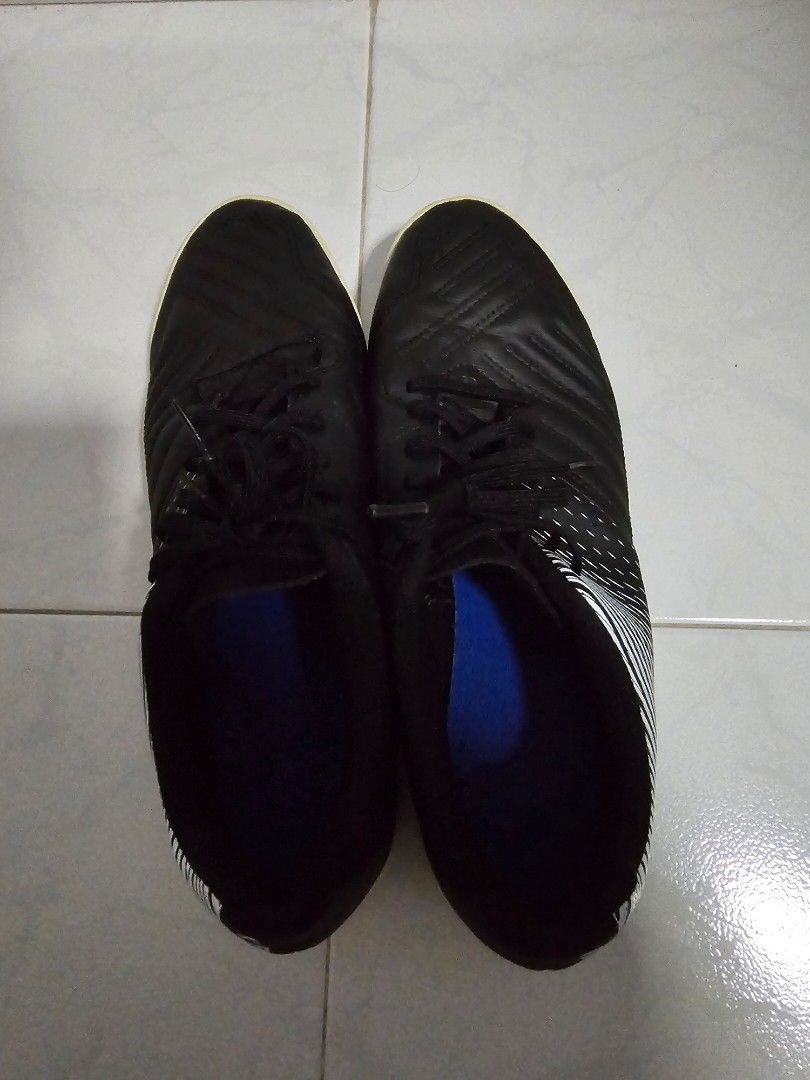 Kipsta Futsal Shoes, Sports Equipment, Sports & Games, Racket & Ball ...