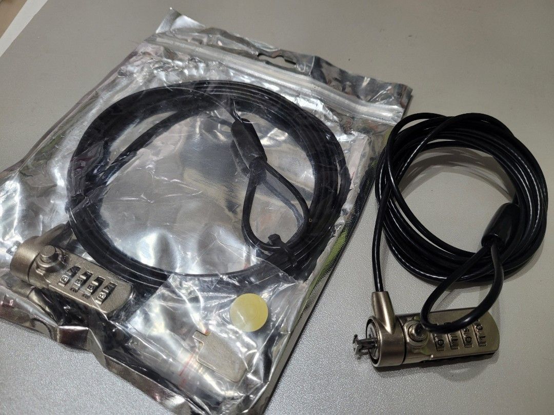 Laptop cable lock - AL2000 08B Model (Category: Cables & Adaptors) located in Taguig. Submitted by ryanrye23 (Listing ID 1259677933, Image 1). Description: Laptop cable lock - AL2000 08B Model Taguig area/pickup or shipping.