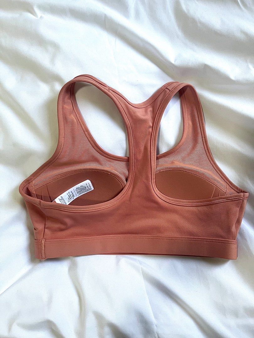 Nike Swoosh Sports Bra, Women's Fashion, Activewear on Carousell