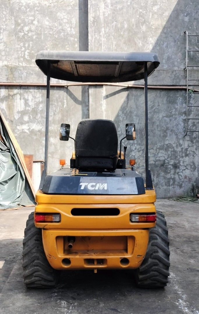 loader TCM L4 japan surplus with warranty (Category: Construction Tools & Equipment) located in Manila. Submitted by mabinialdr06425 (Listing ID 1259665913, Image 3). Description: For Sale TCM L4‼️ New Arrival V1505 Engine (4 cylinder) 0.5 cbm size capacity Orig japan surplus Fully recon before turn over Open for job order and request With warranty Free deliver within Metro Manila For inquiries Call or text 09776566679 Look for Aldrin🙋🏻‍♂️ loca