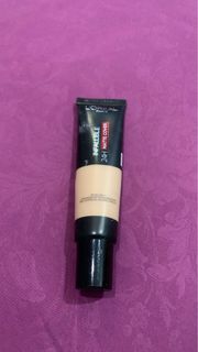 Loreal Infallible Pro Matte Foundation shade  110 Rose Vanilla