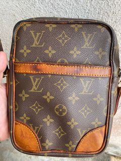 Louis Vuitton Multiple Wallet M60662 (NEW!), Men's Fashion, Watches &  Accessories, Wallets & Card Holders on Carousell