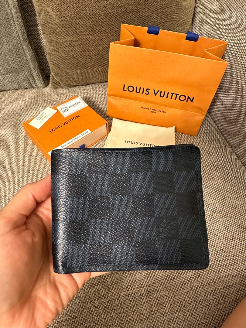 LV) louis vuitton M30295 multiple wallet for sale, Men's Fashion, Watches &  Accessories, Wallets & Card Holders on Carousell