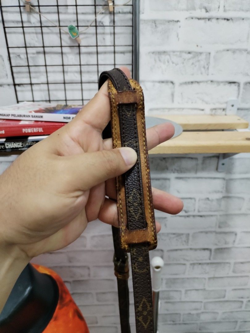 Louis vuitton on sale gun sling