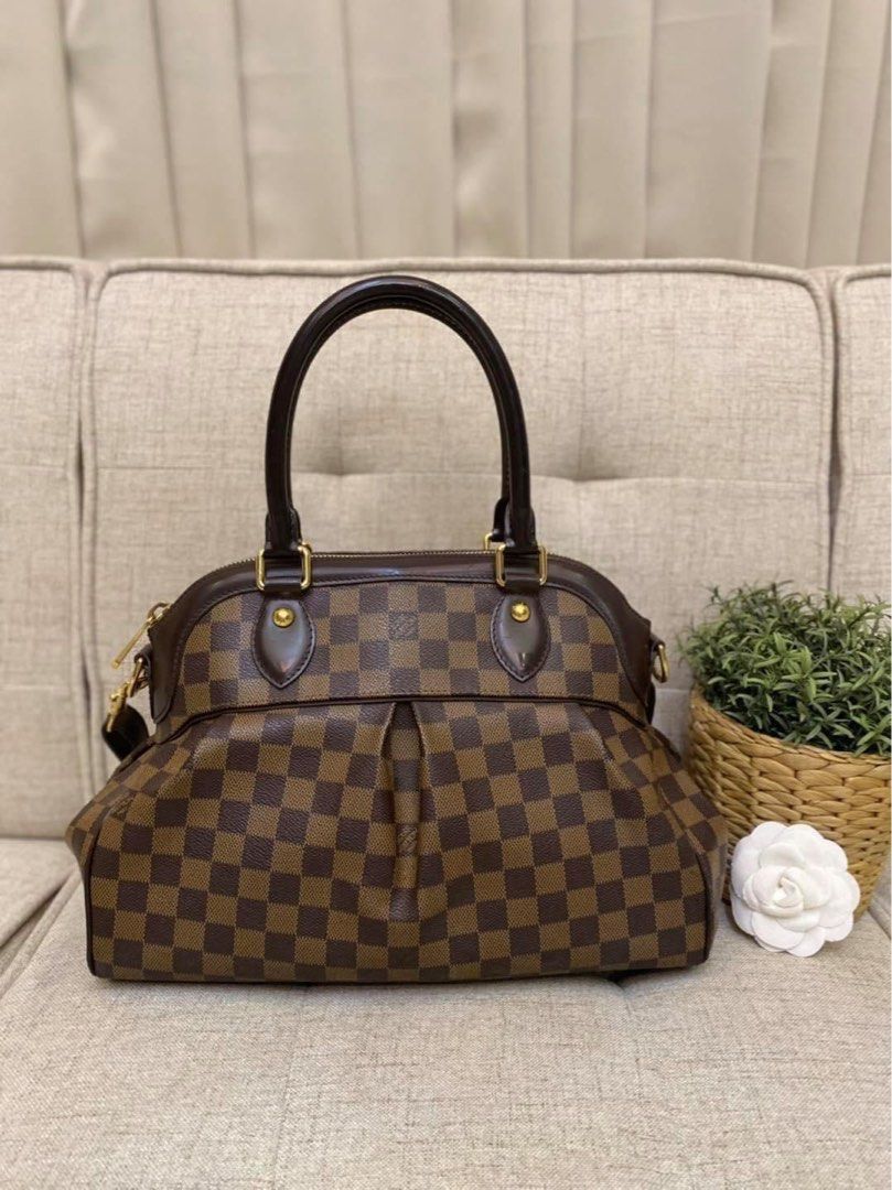 Louis vuitton trevi pm discount damier