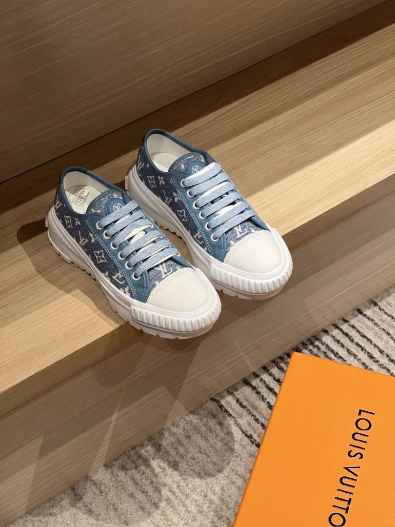 jadi kalian team classic canvas atau denim nih? @Louis Vuitton