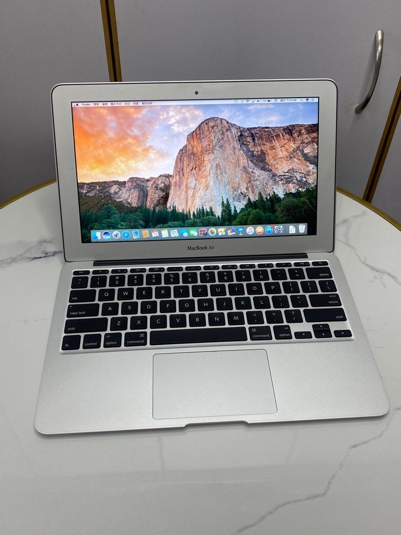 MacBook Air 11吋、i7 CPU, 4GB Ram ,256GB SSD, 電腦＆科技, 手提電腦