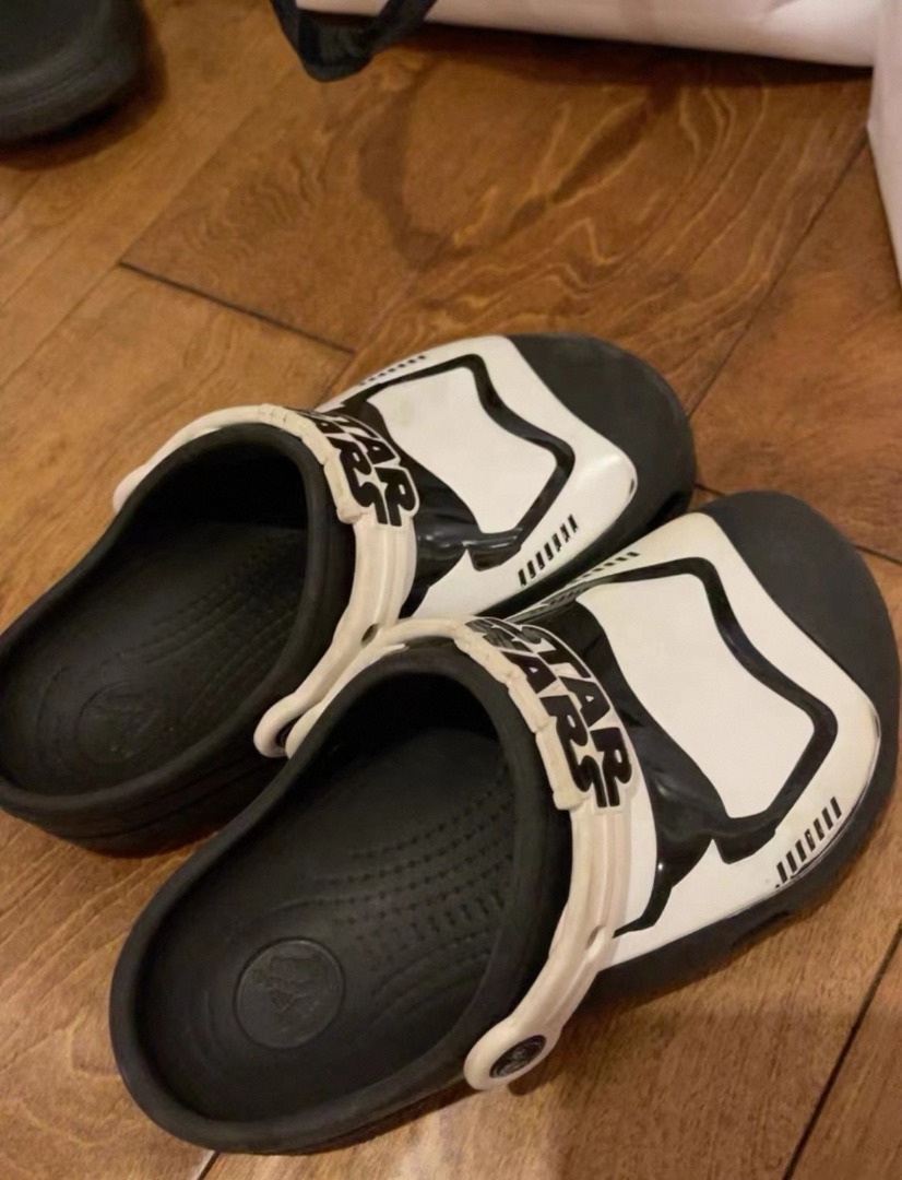 Mens big and tall crocs 2025