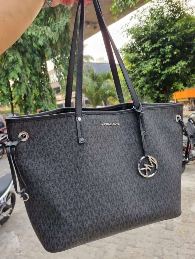 Michael kors 2024 gandaria city
