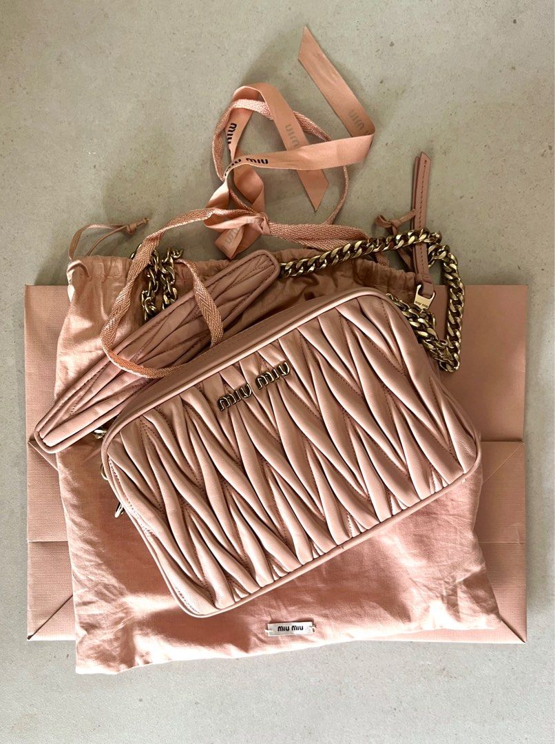 MIUMIU camera crossbody pink and gold bag