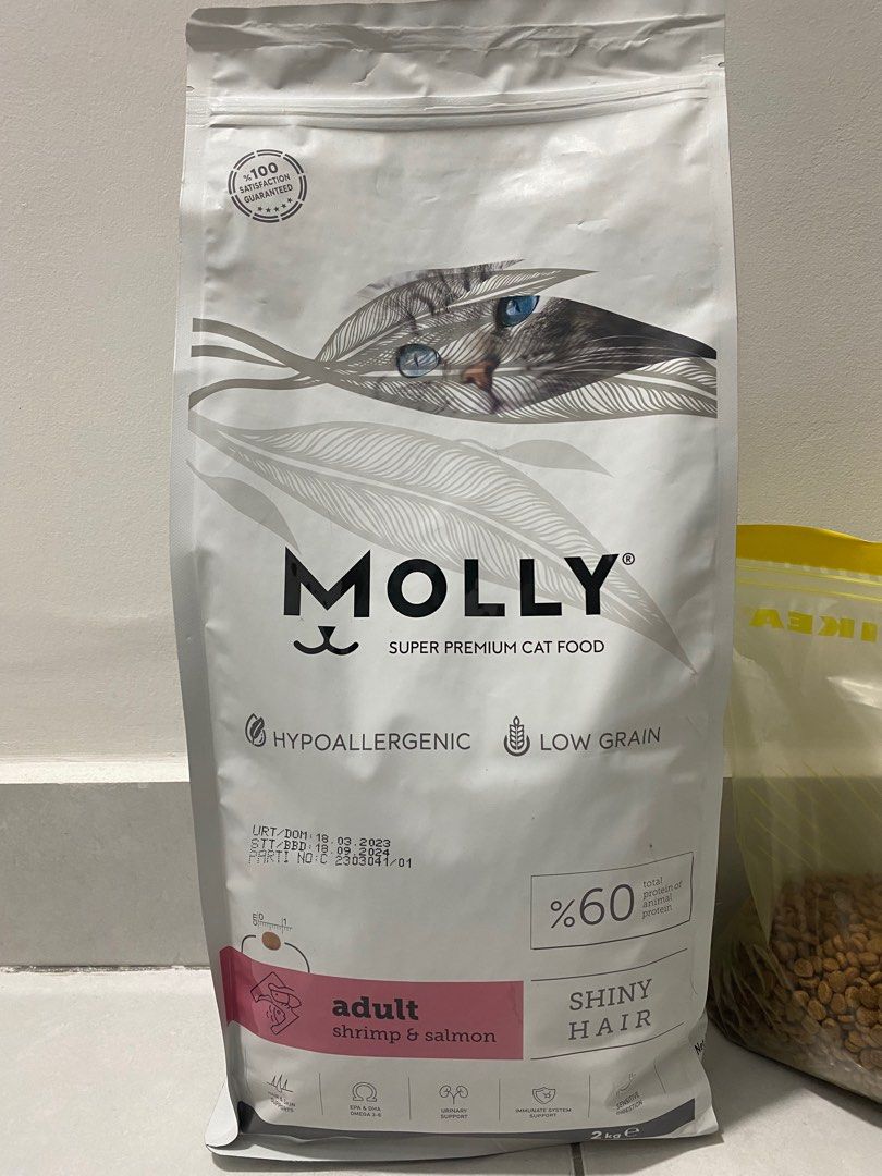 Molly Cat Food Shiny Hair 2KG NEW Pet Supplies Pet Food on