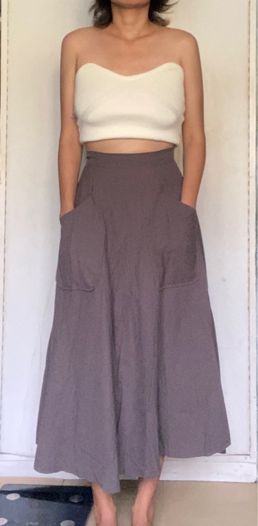 Nana & Coco Midi Skirt, Women's Fashion, Bottoms, Skirts on Carousell