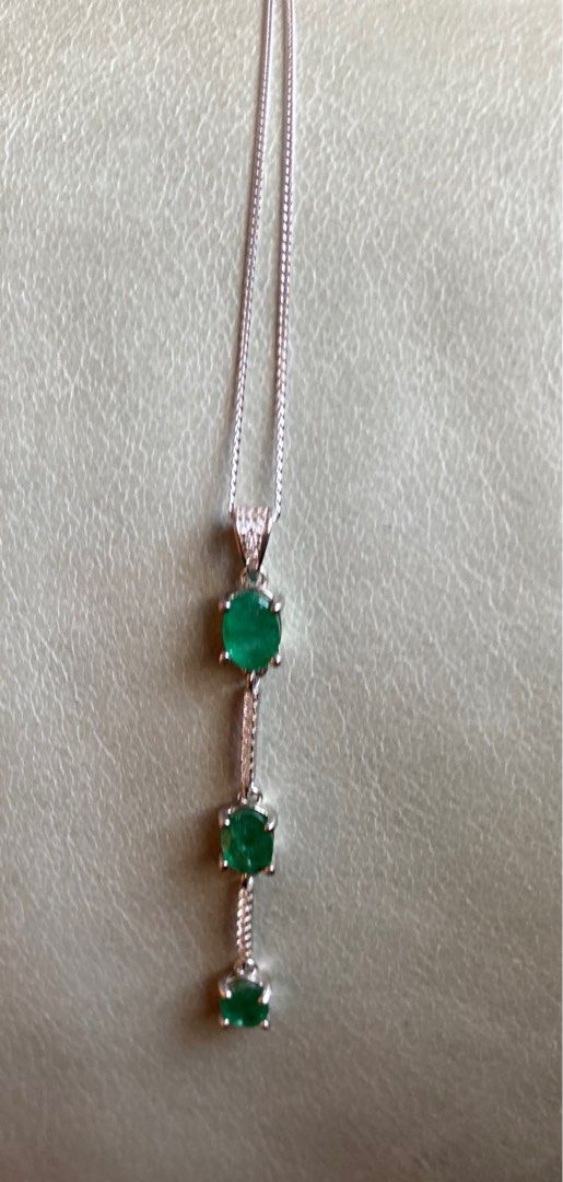 Genuine emerald pendant best sale