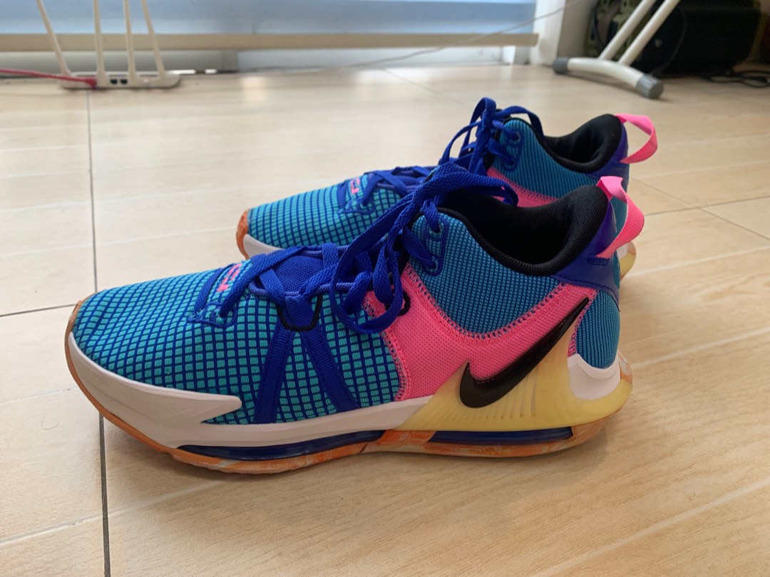 Lebron witness 2025 3 size 7
