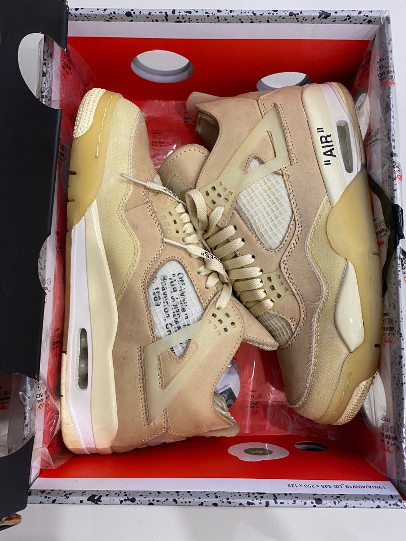 Nike OW AJ4