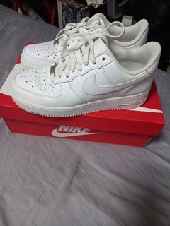 Size 10 - Nike Air Force 1 Low '07 LV8 Triple Red - DS - Send