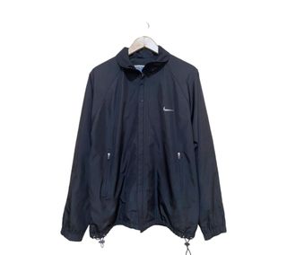 (Category: ) located in . Submitted by Classy_Thrift (Listing ID 1259662058, Image 1). Description: .