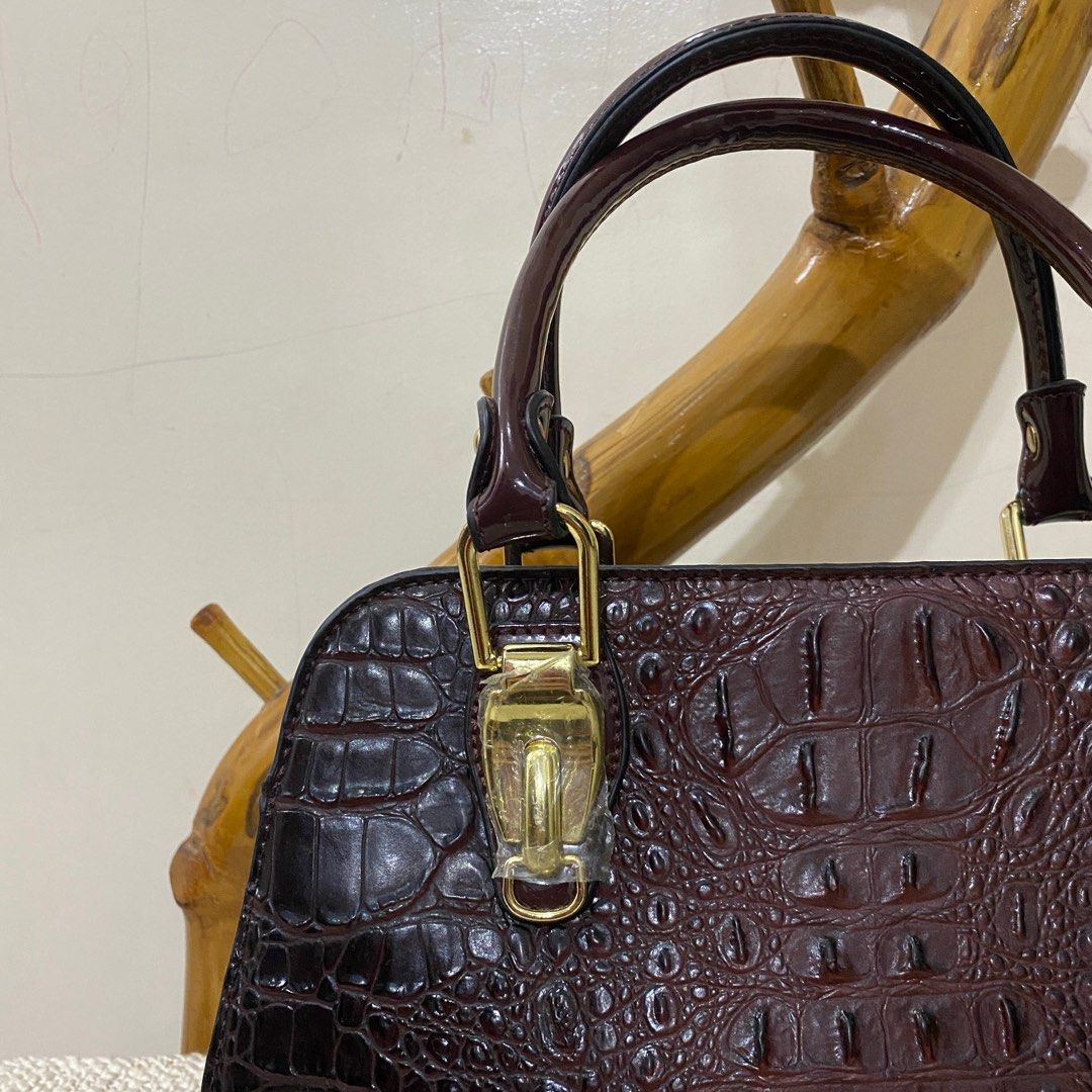 Olivia Dorothy Women s Fashion Bags Wallets Shoulder Bags on Carousell