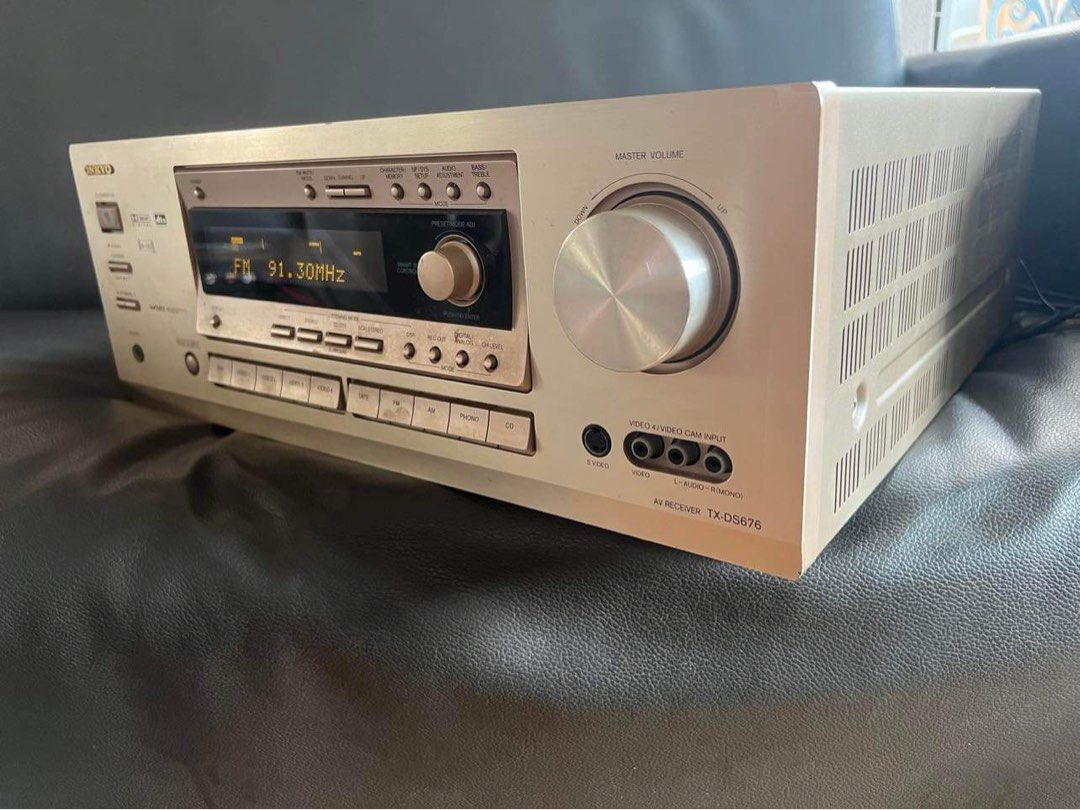 Onkyo amplifier, Audio, Soundbars, Speakers & Amplifiers on Carousell