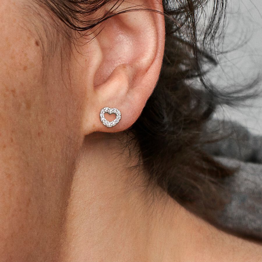 Gold heart clearance earrings pandora