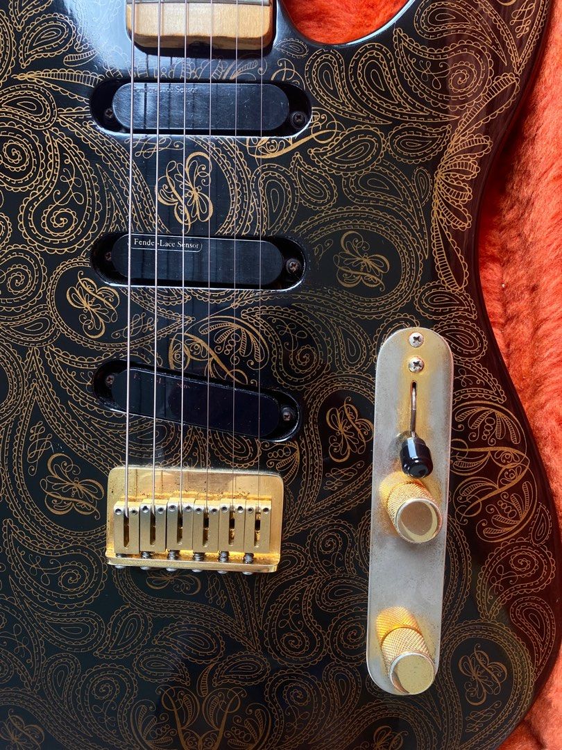 Rare 1992 Fender USA James Burton Telecaster Gold Paisley, Hobbies