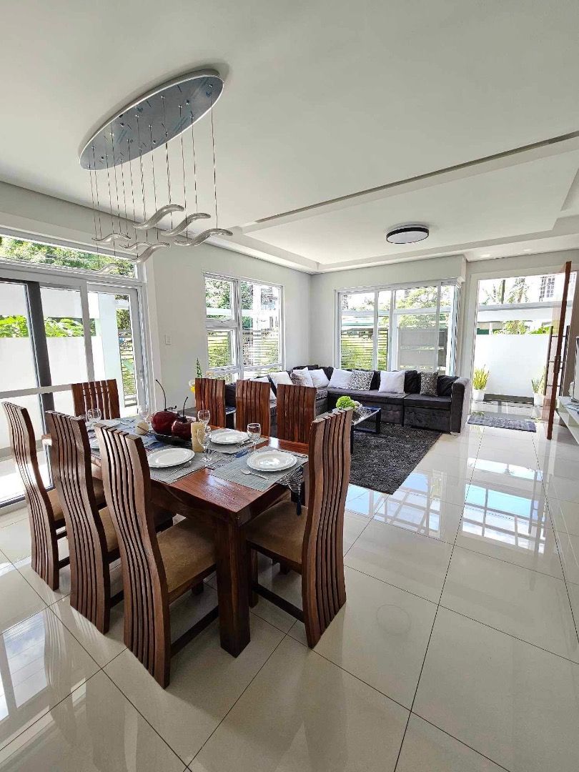 Ready for occupancy Townhouse in East Fairview Qc with 4 bedroom