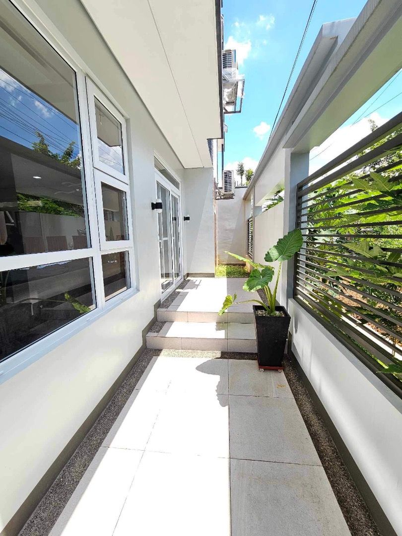 Ready for occupancy Townhouse in East Fairview Qc with 4 bedroom