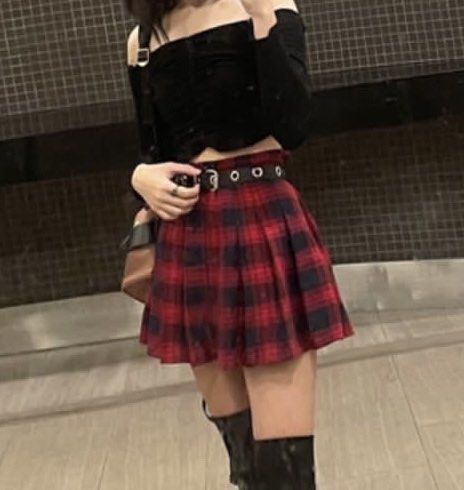 Blue red sales pleated skirt