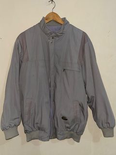 (Category: ) located in . Submitted by thriftwithking (Listing ID 1259714174, Image 1). Description: .