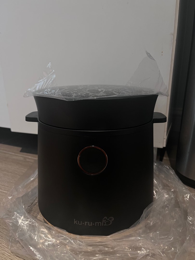 Rice Cooker Kurumi, Kitchen & Appliances di Carousell