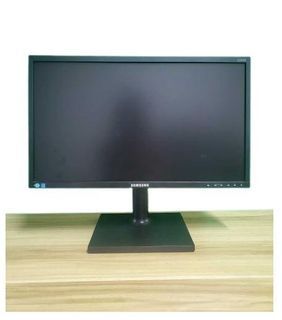 Rotatable Monitor SAMSUNG BRAND S22E450 22 INCHES WIDE MONITOR / 