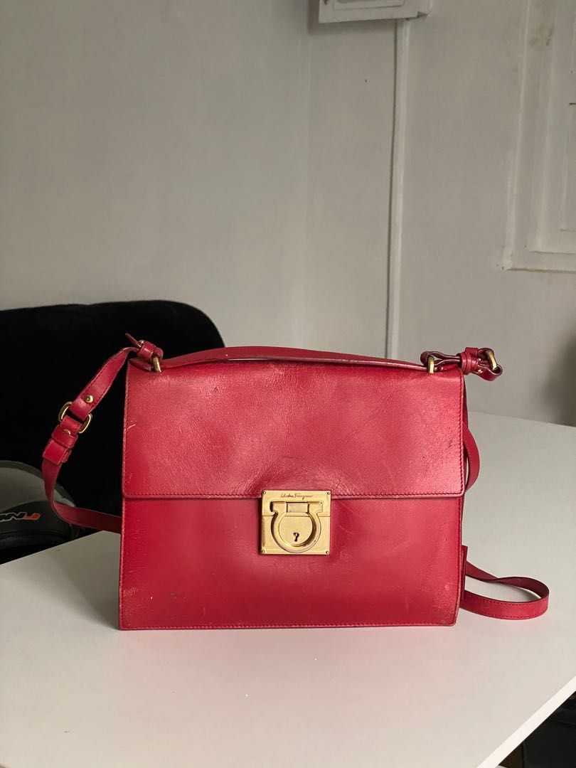 Ferragamo discount marisol bag