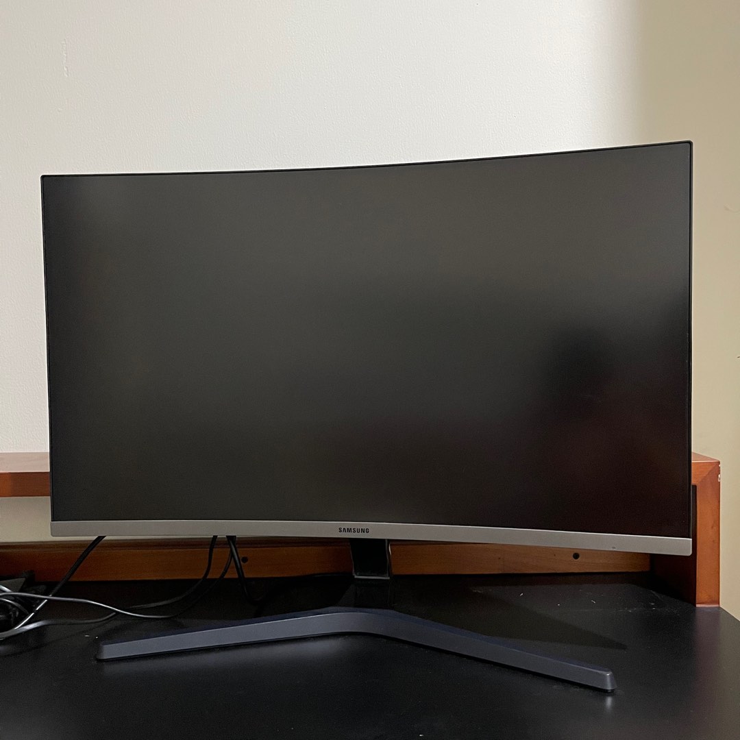 Samsung Monitor Curve, Elektronik, Bagian Komputer & Aksesoris di Carousell
