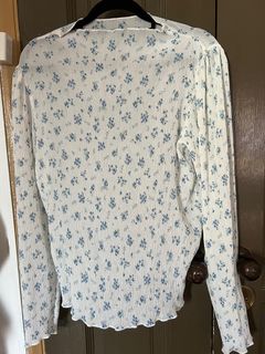 (Category: ) located in . Submitted by oncelovedbymee (Listing ID 1259624812, Image 1). Description: .