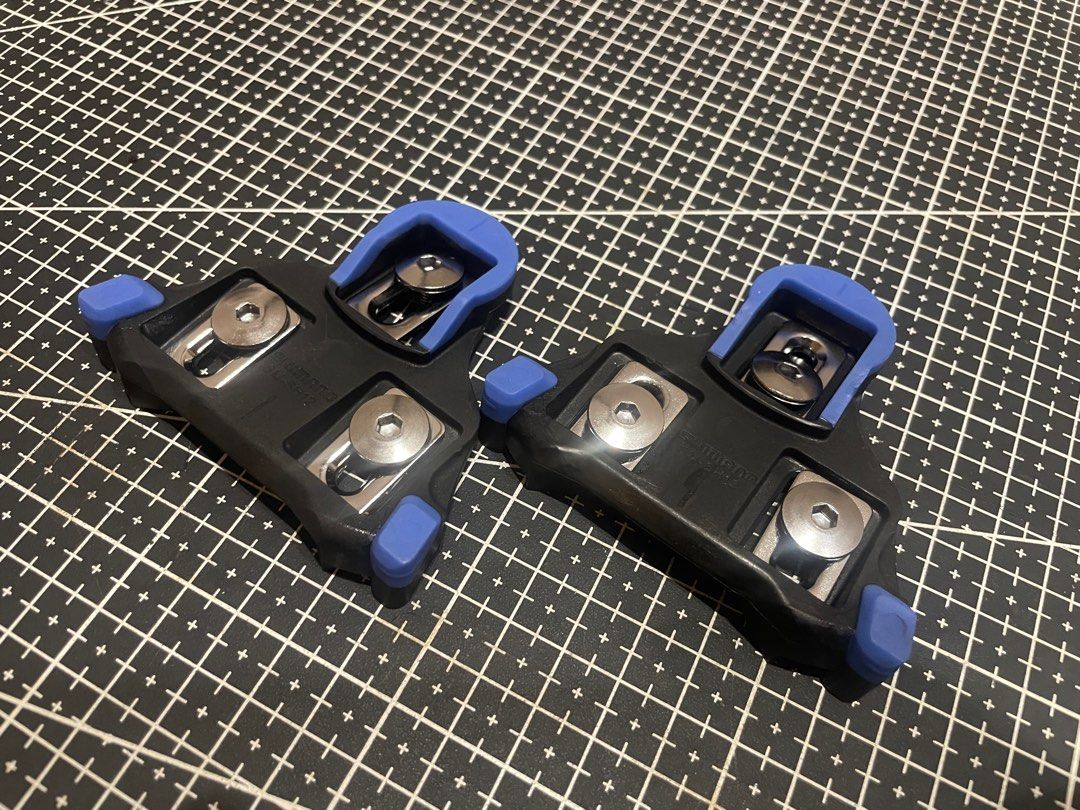 Shimano SM-SH12 SPD-SL Cleat Set (Category: Bicycles) located in Daraga. Submitted by freitzdrei (Listing ID 1259710427, Image 1). Description: .