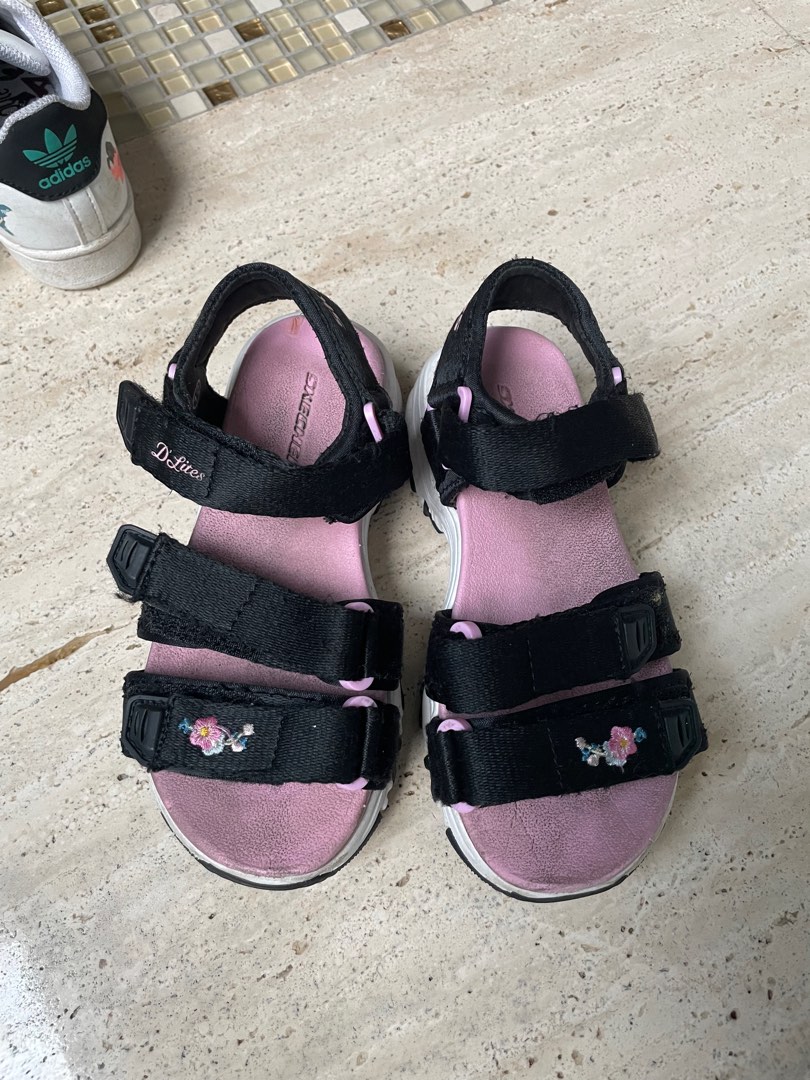 Skechers outlet girls sandals