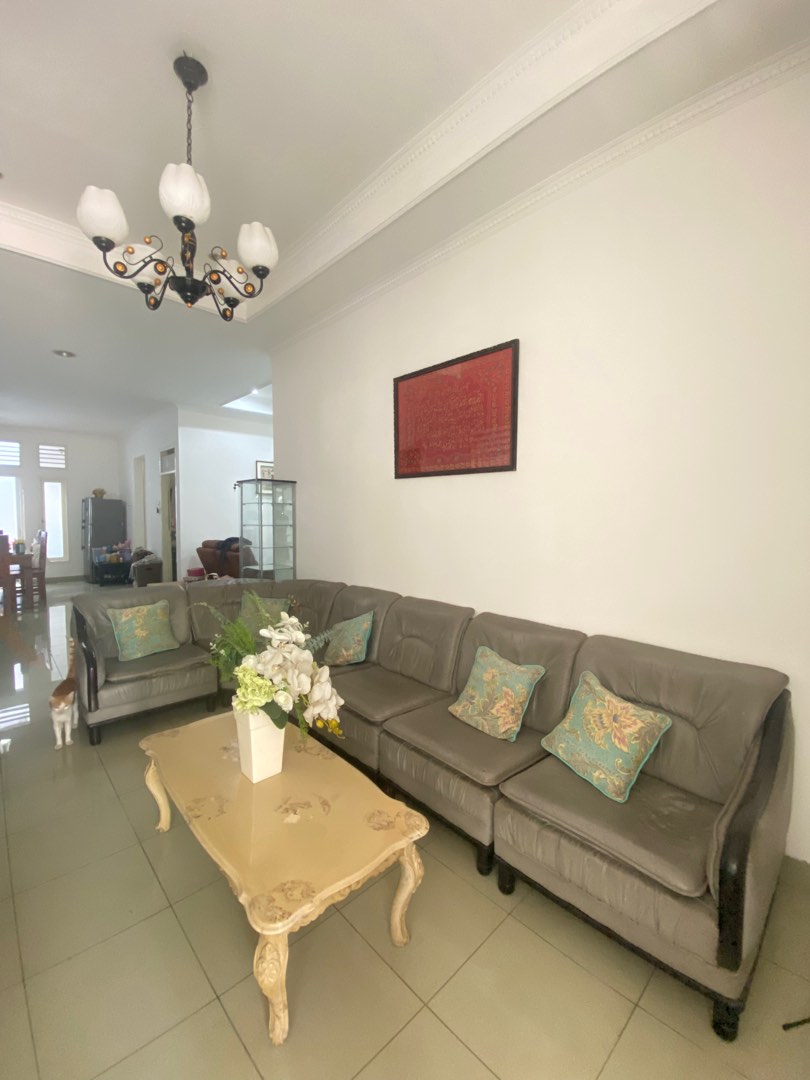 Sofa Fortuna Furniture, Perabotan Rumah di Carousell