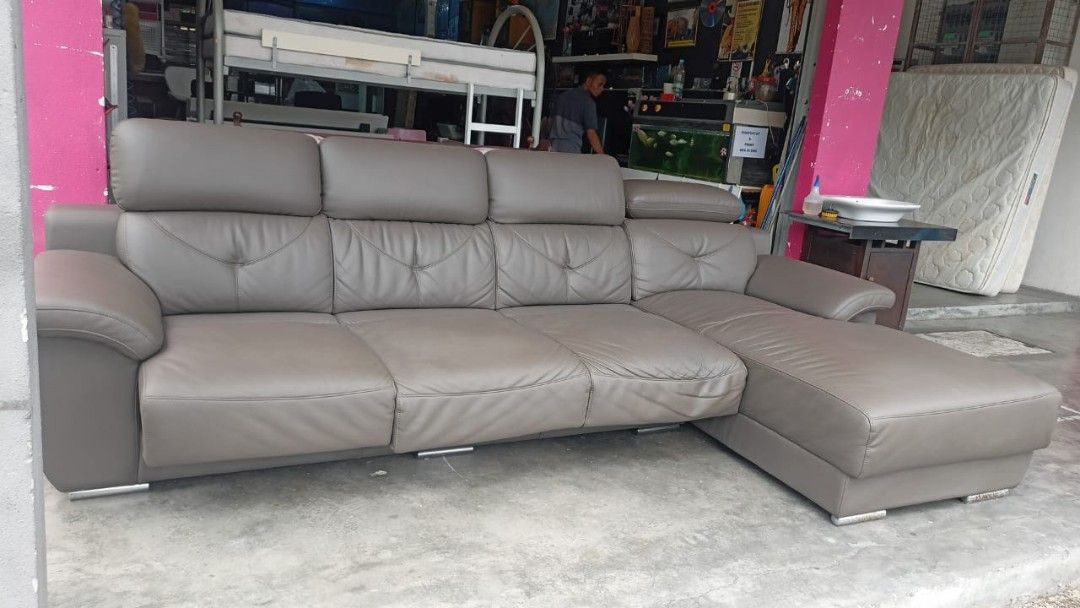 Sofa L shape leather Terpakai, Furniture & Home Living, Furniture
