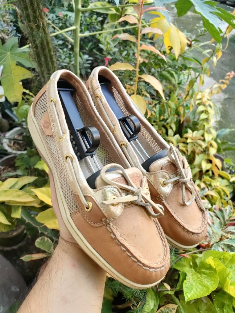 Sperry hotsell women topsider