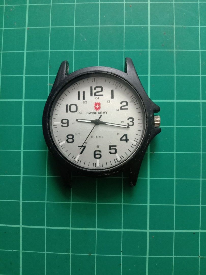 Swiss army on sale dhc+ watch