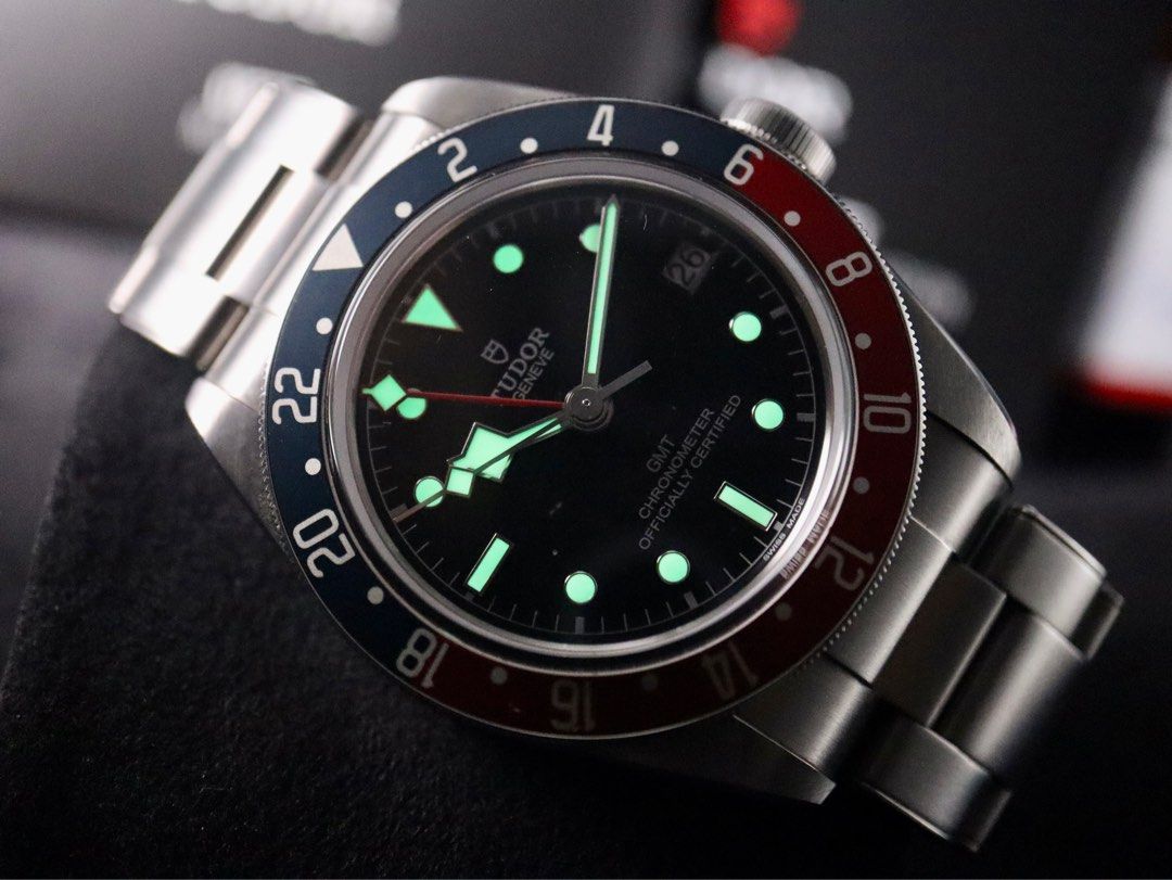 Tudor black sales bay gmt lume