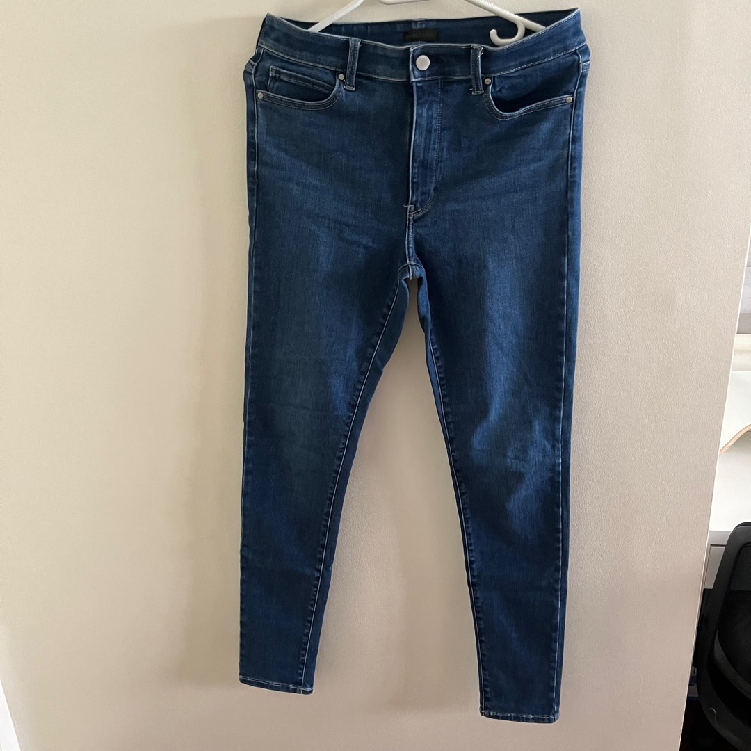 Uniqlo Skinny Jeans, Women's Fashion, Bottoms, Jeans on Carousell