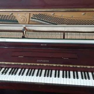 Upright Diapson Piano 126-S (A1 Condition)