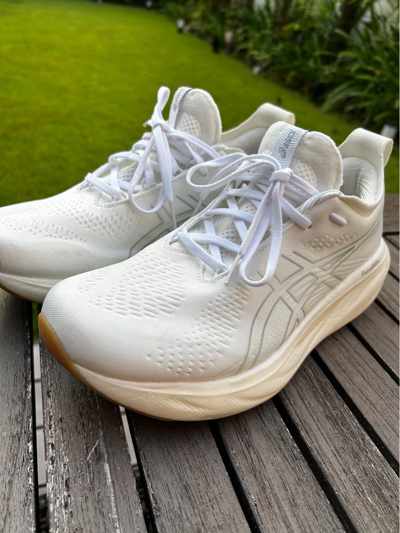 White asics gel new arrivals nimbus